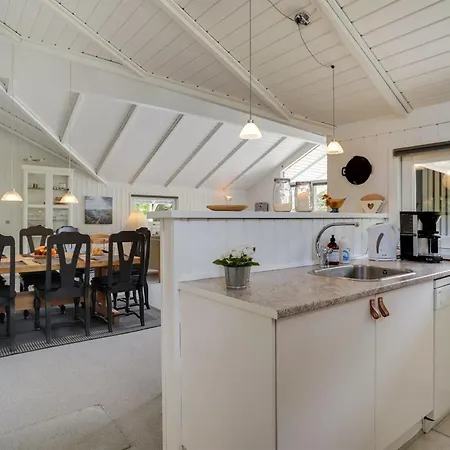 Σπίτι διακοπών Jannick - 1-5km From The Sea By Interhome *